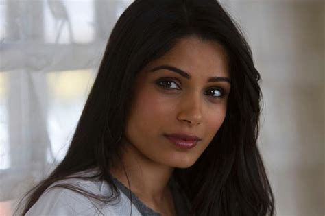 freida pinto age.